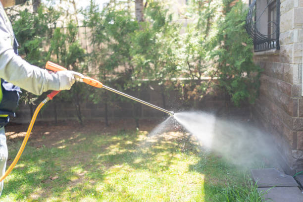  Conneaut Lakeshore, PA Pest Control Pros